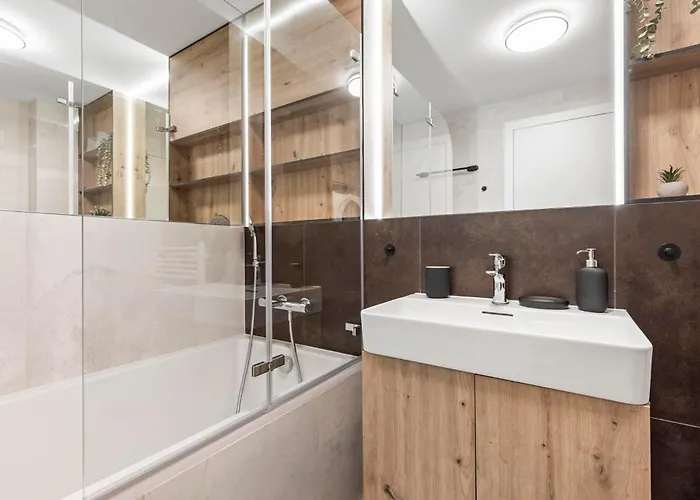 Luxury Eurovea Tower - Danube & Castle Apartmán *